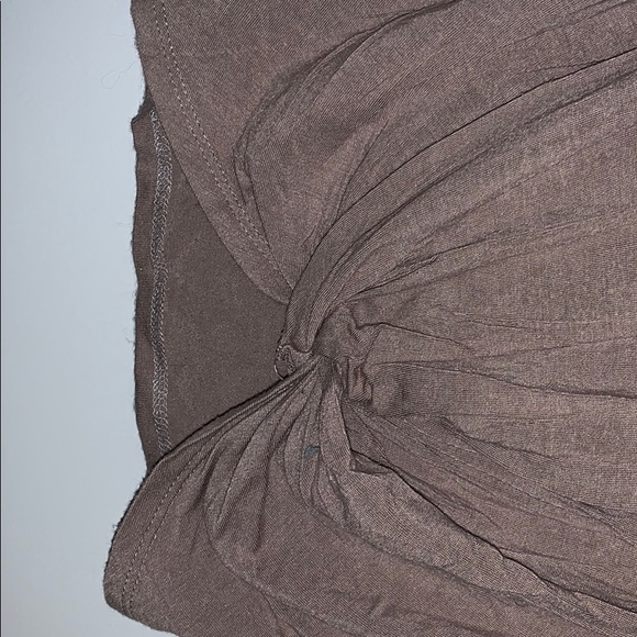 Top - Picture 2 of 2